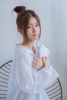 重生之我是八贤王
